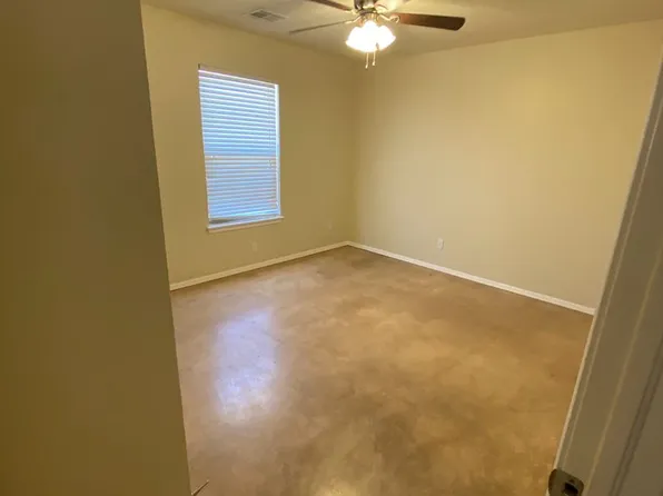 2428 N Ellis Dr #100-300, Shawnee, OK 74804