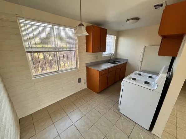2950-2964 N Geronimo Ave #2960, Tucson, AZ 85705