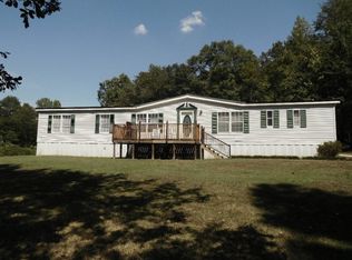 589 Holly Grove Rd, Blacksburg, SC 29702