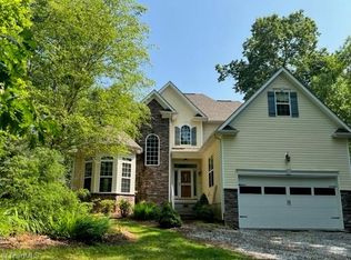 161 Jewel Ct, Mount Airy, NC 27030