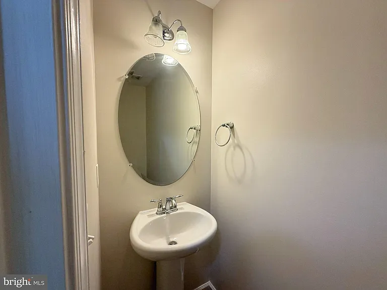 10 Meadow Court Gln — Photo 8