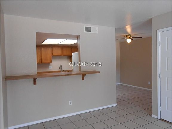 5th image of 3770 Shirebrook Dr APT 75