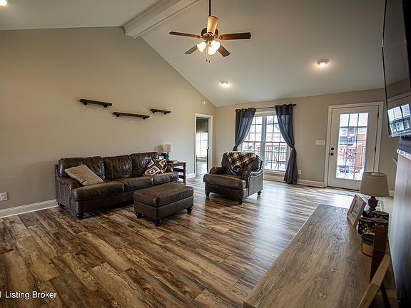 5th image of 207 Saint Andrews Way