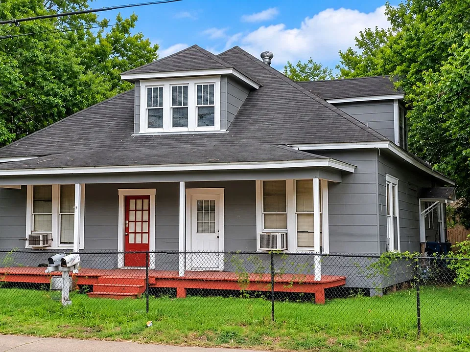 4125 Highland Ave