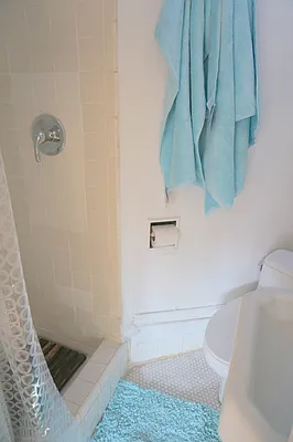 Rented by Compass | media 59