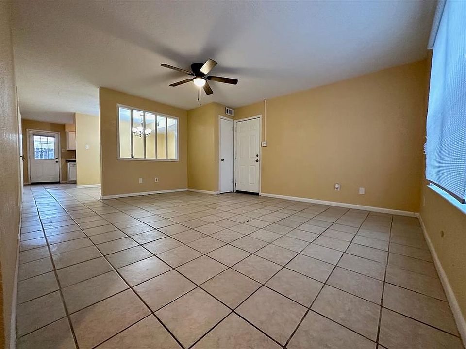 4150 Crow Rd APT 8, Beaumont, TX 77706 | MLS #51492580 | Zillow