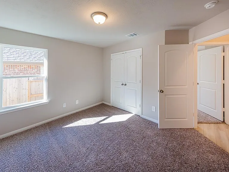 3305 Rolling View Ct — Photo 19