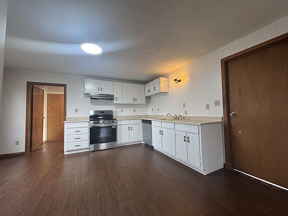 3rd image of 1159 Avenue I