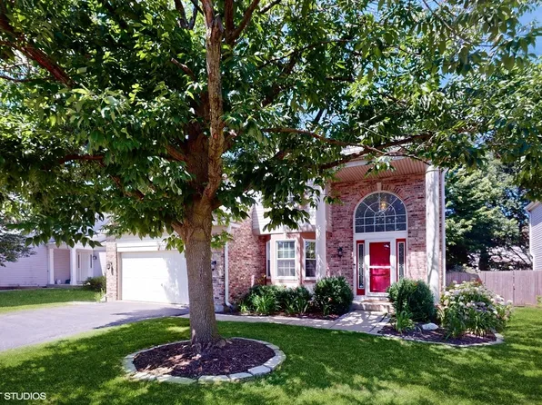 2854 Coastal Dr, Aurora, IL 60503