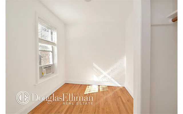 Rented by Douglas Elliman | media 35