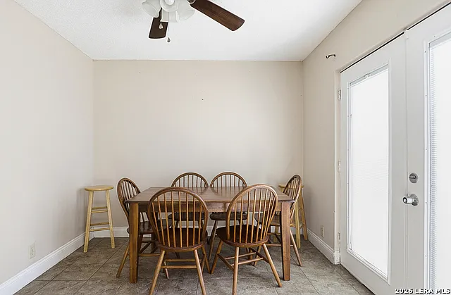 9918 Kelton Dr — Photo 8