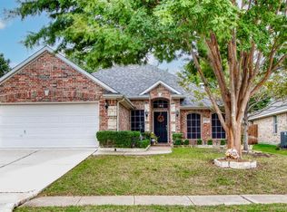 8286 Davis Dr, Frisco, TX 75036