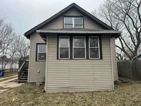 1824 S 5th Ave, Maywood, IL 60153