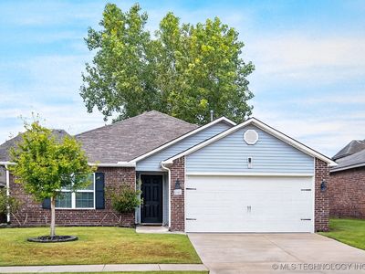 5741 E 146th St S, Bixby, OK, 74008