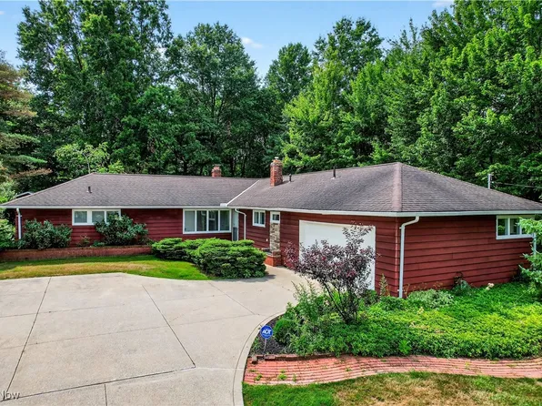 6450 Gates Mills Blvd, Mayfield Heights, OH 44124