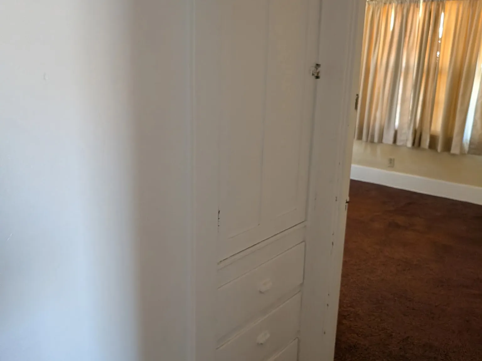 3 bed, 1400 sqft, $3,150 — Photo 4
