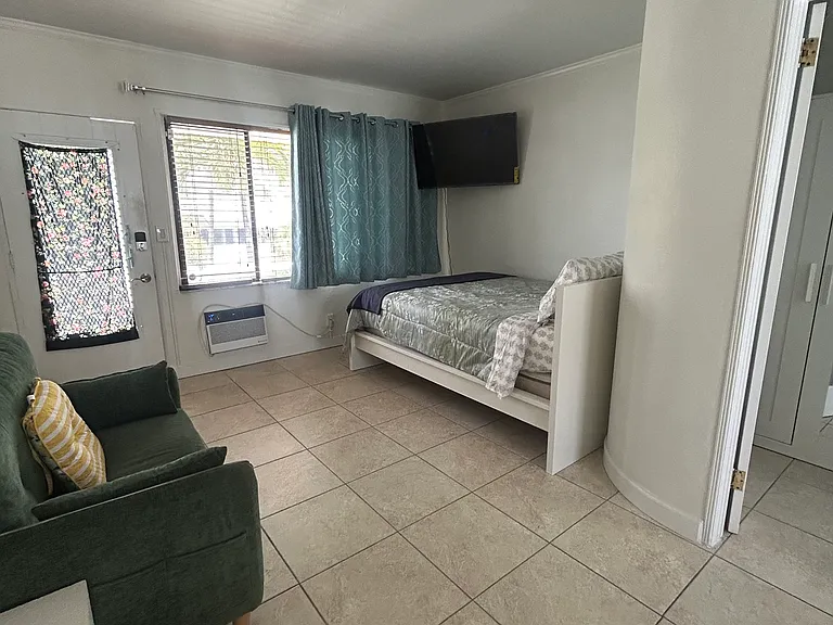 311 Liberty St #18 — Photo 7