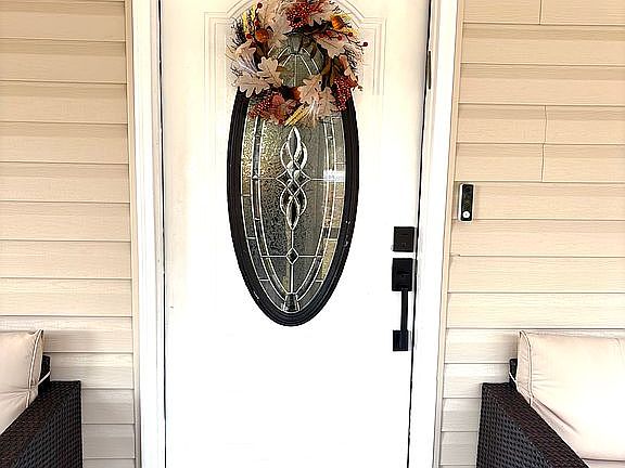 5th image of 4531 Springs Rd