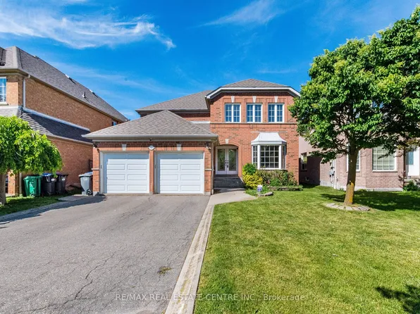 5343 Russell View Rd, Mississauga, ON L5M 5V8