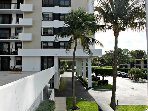 3rd image of 1200 Marine Way #Ph-6