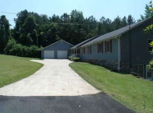 4712 Meadows Rd, Powder Springs, GA 30127