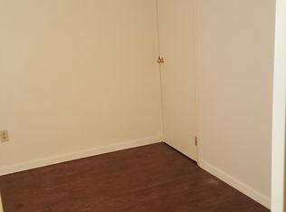 539 Corey Ave APT 1, Braddock, PA 15104