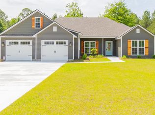 19 Prescott Dr, Ray City, GA 31645