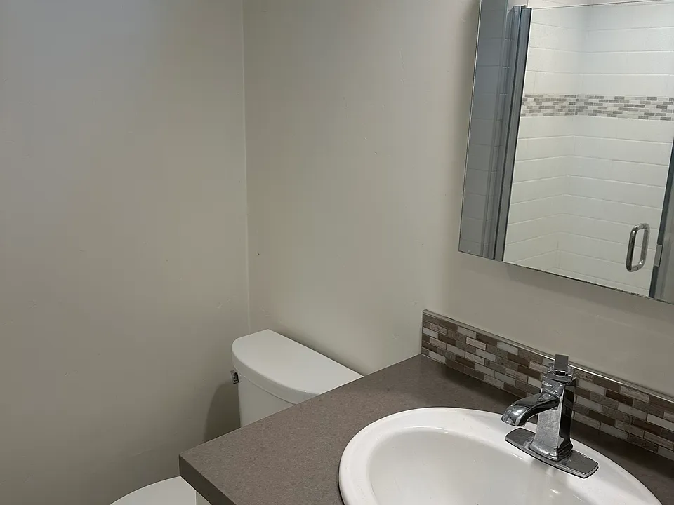 Master bath with shower