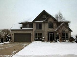 205 Wright Valley Rd, Smithville, MO 64089