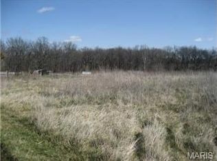 81 Bluestem Ln, Hawk Point, MO 63349