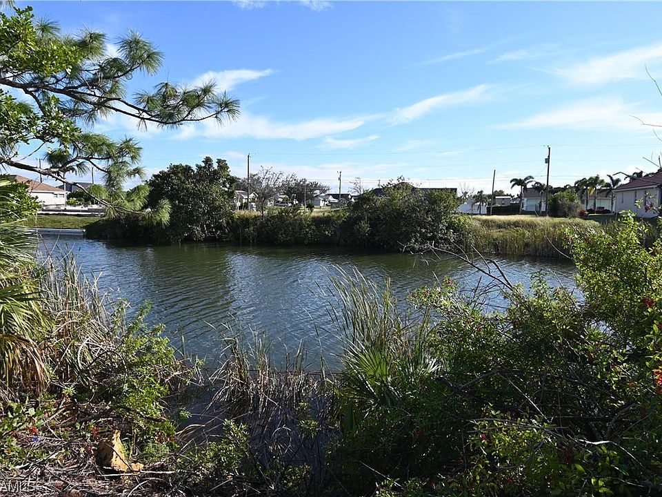 1st image of 1008 NW 18th Ter