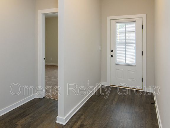 4th image of 8003 Shadesbrook Dr