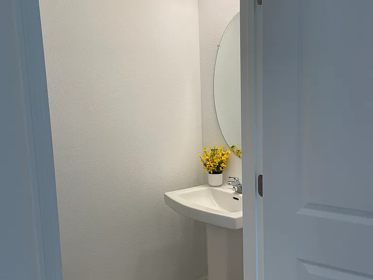 8933 Daybreak St — Photo 10