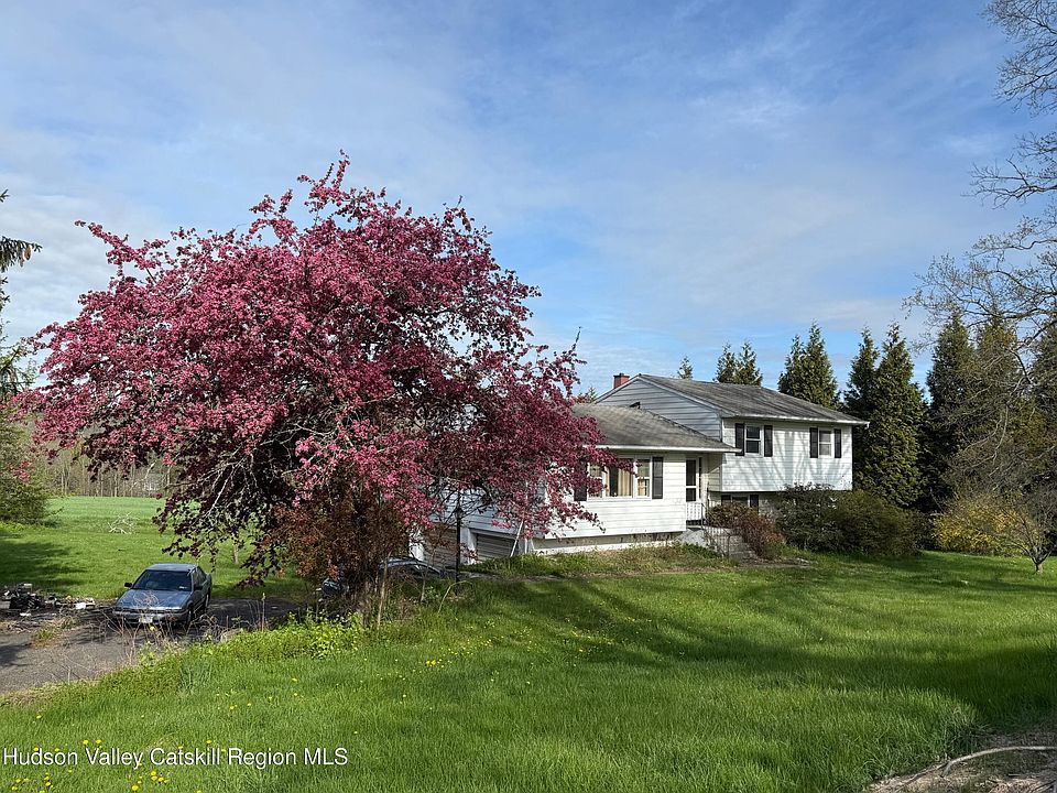 1st image of 64 Depot Hill Road