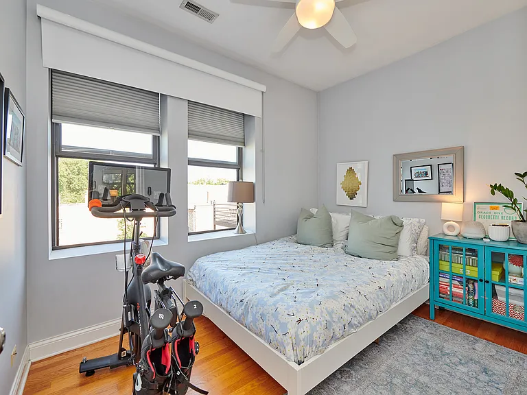 843 N Washtenaw Ave #3 — Photo 10