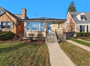 6546 N Oxford Ave, Chicago, IL 60631