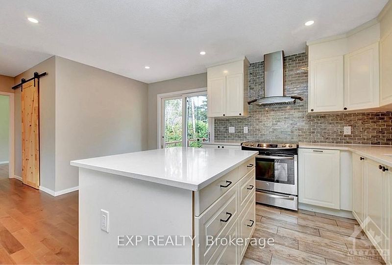 Ottawa House for rent - 3 Bedrooms — photo 8