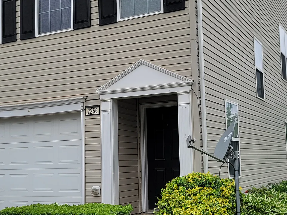 2266 Walnut Bottom Rd