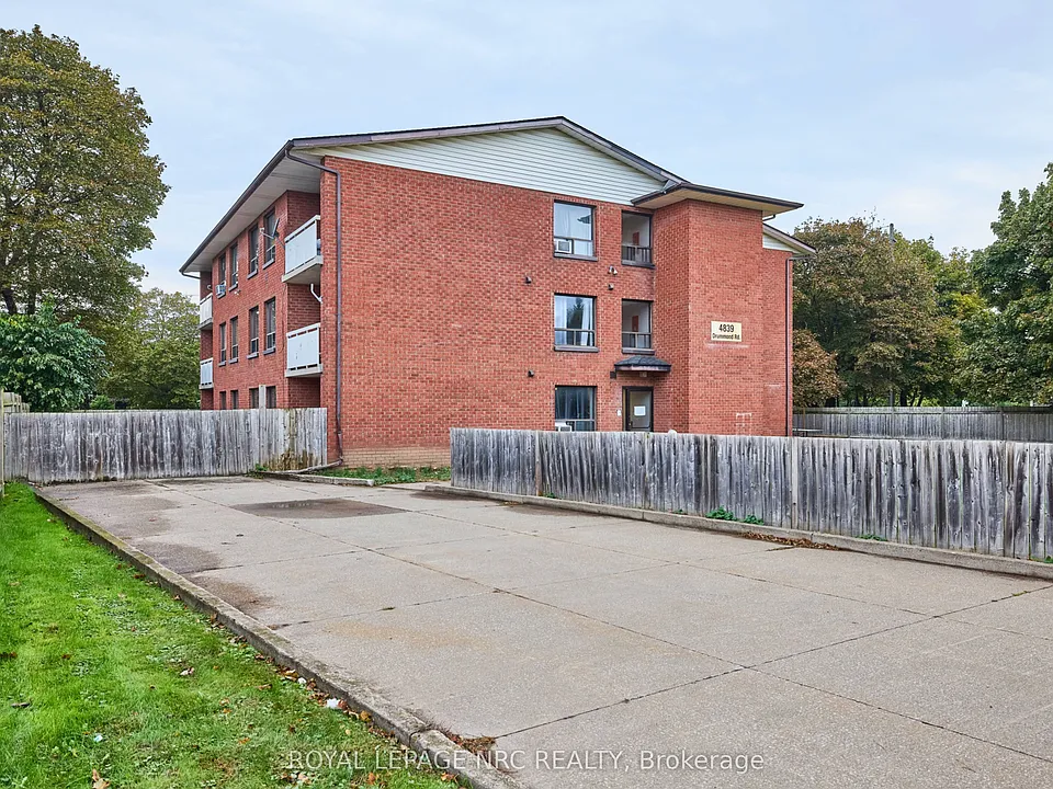 4839 Drummond Rd #11