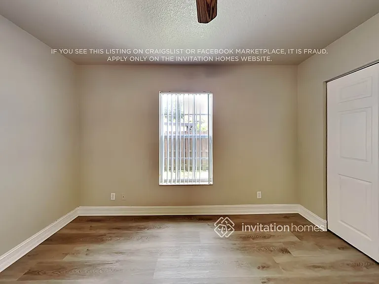 211 NE 24th Ave — Photo 11