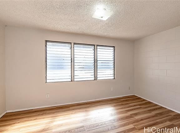 5th image of 91-913 North Rd APT G5