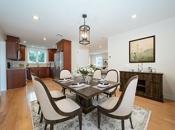 Dining Room AI enchanced