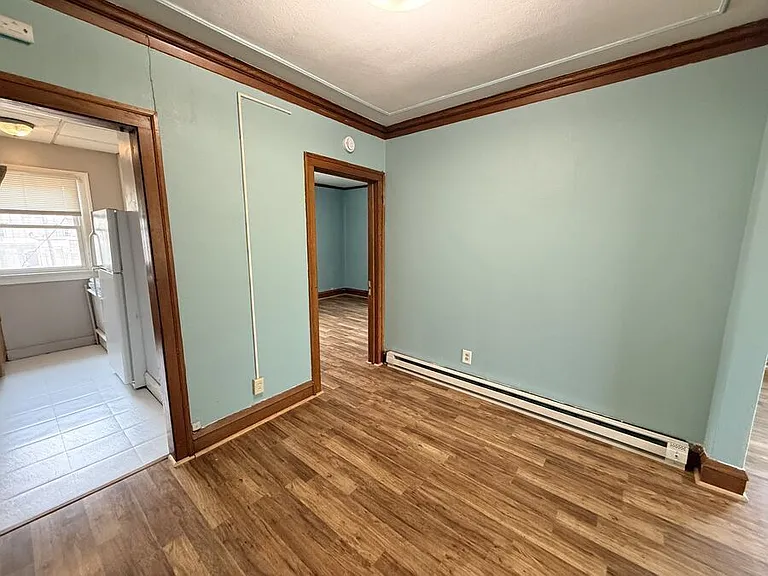 1605 John Ave #4 — Photo 4