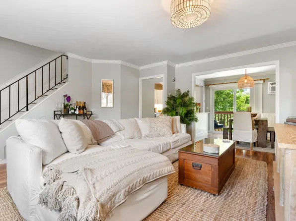 30 Elmcroft Road APT 12, Stamford, CT 06902