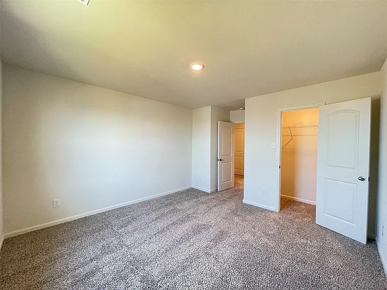 623 Aqueduct Dr — Photo 6