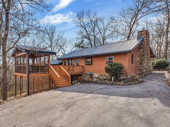 149 Princeton Avenue, Hollister, MO 65672