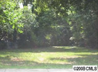 3015 Clemson Ave, Charlotte, NC 28205