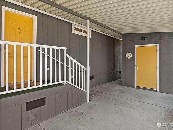 3rd image of 14727 43rd Avenue NE #89