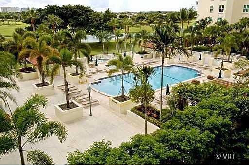 Home For Sale In Townsend Place