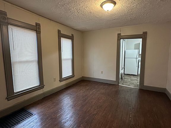 5th image of 1273 Marcy St Unit A